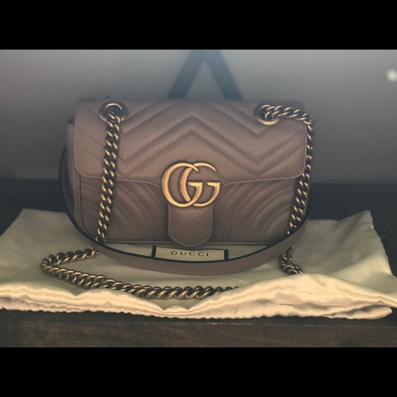 Gucci Handbags - Gucci Marmont mini bag
